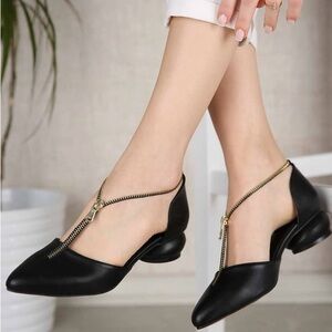 MODA TREND-UNIQUE BLACK SHOES WITH ZIPPER STRAP-SIZE 7.5